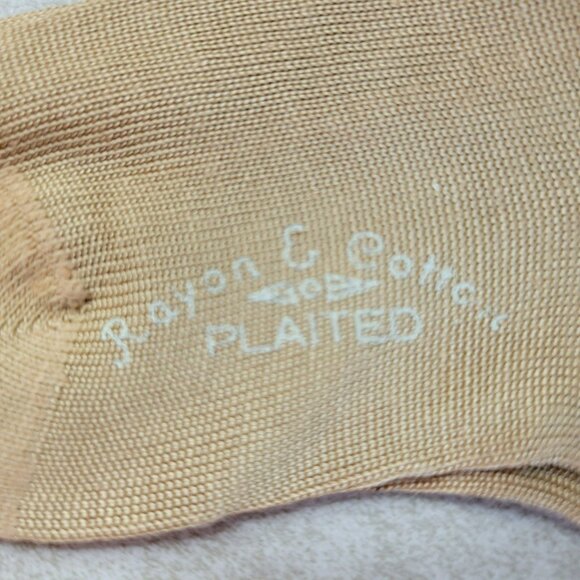 Antique Child's Over The Knee Socks 4 Pair Cotton & Rayon 6 1/2 Beige Dan Knit - Picture 12 of 13